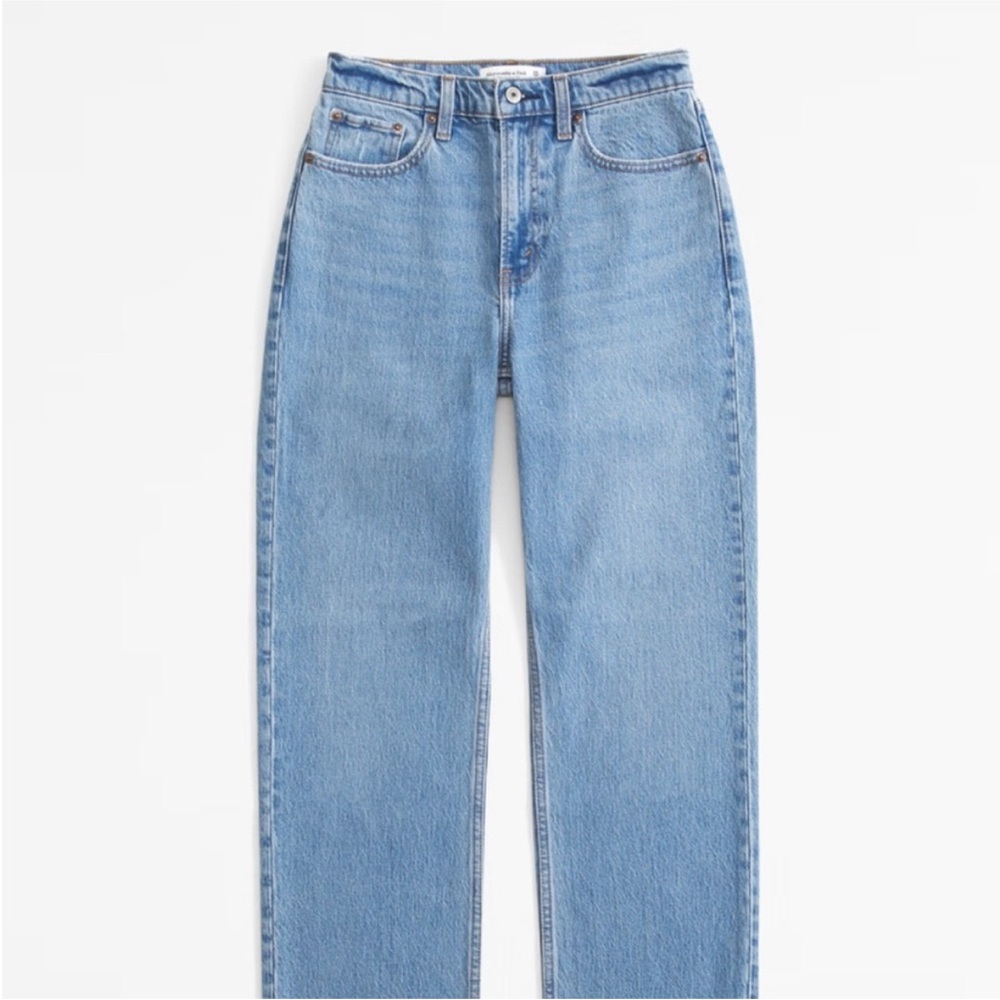 Abercrombie & Fitch High Rise Vintage Straight Jean - Medium Wash